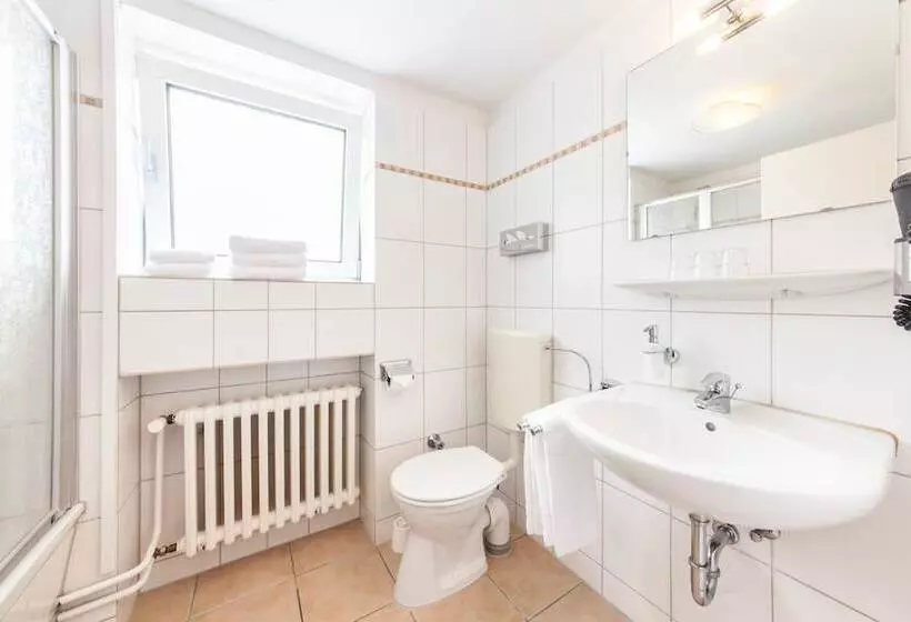 酒店 Drei Kronen Elmshorn