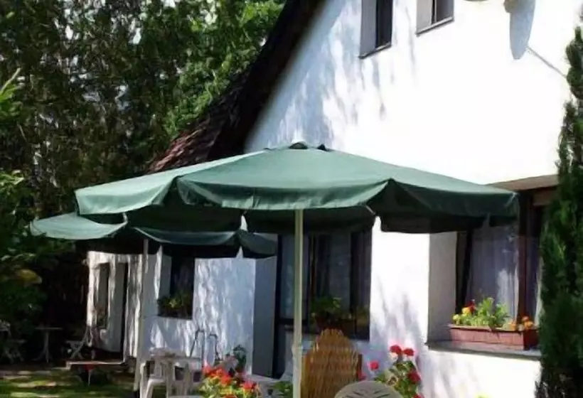 Lakeside B&b Berlin   Pension Am See