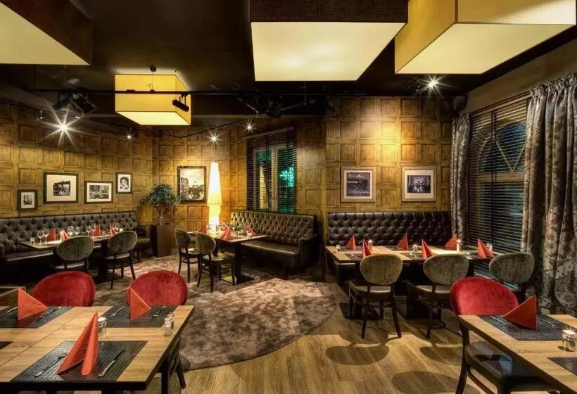 Sporthotel Racket Inn