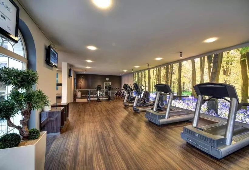 Sporthotel Racket Inn