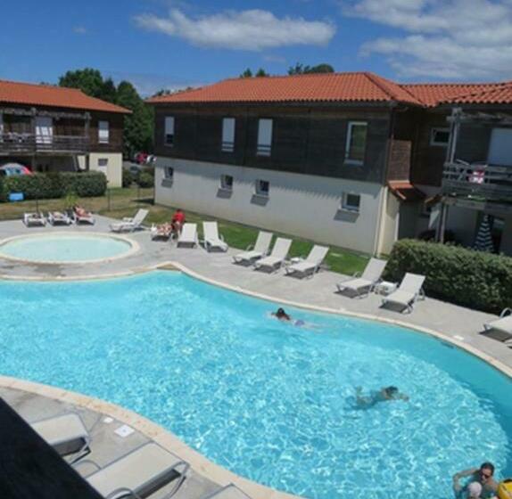 3 étoiles Aureilhan Bord Du Lac