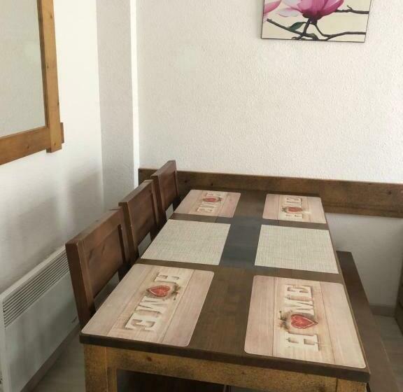 3 étoiles Aureilhan Bord Du Lac