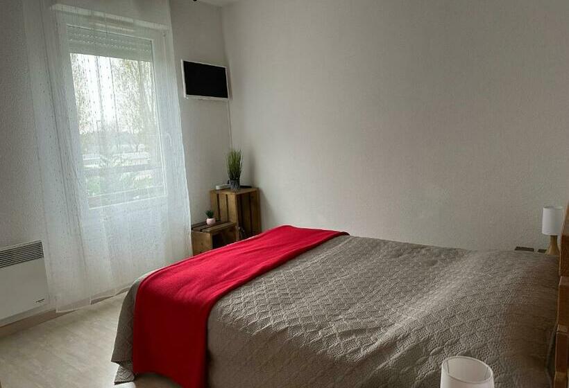 3 étoiles Aureilhan Bord Du Lac