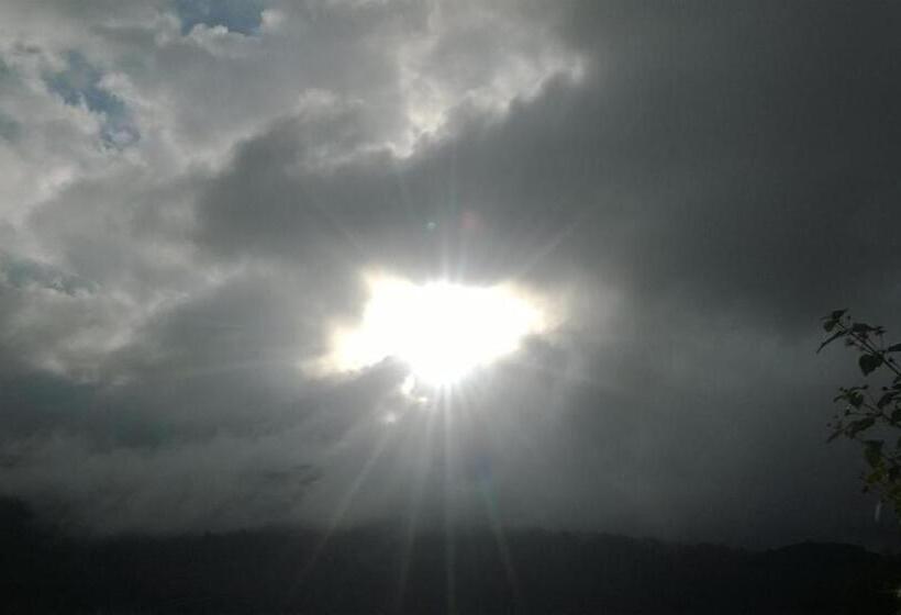 Hotelli Shawn Dale Homestay