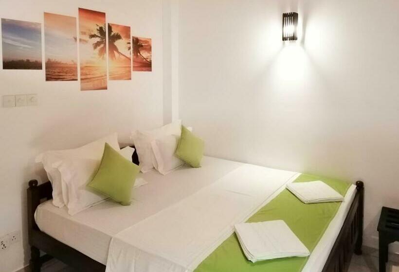 Pensionat Villa One64 Beach Front Apartments