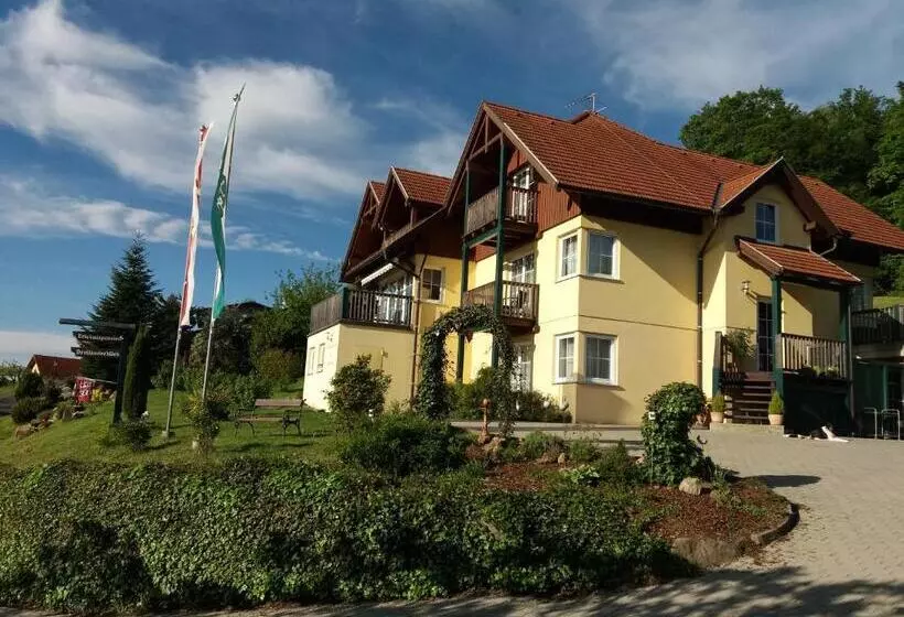 Pension Dreiländerblick