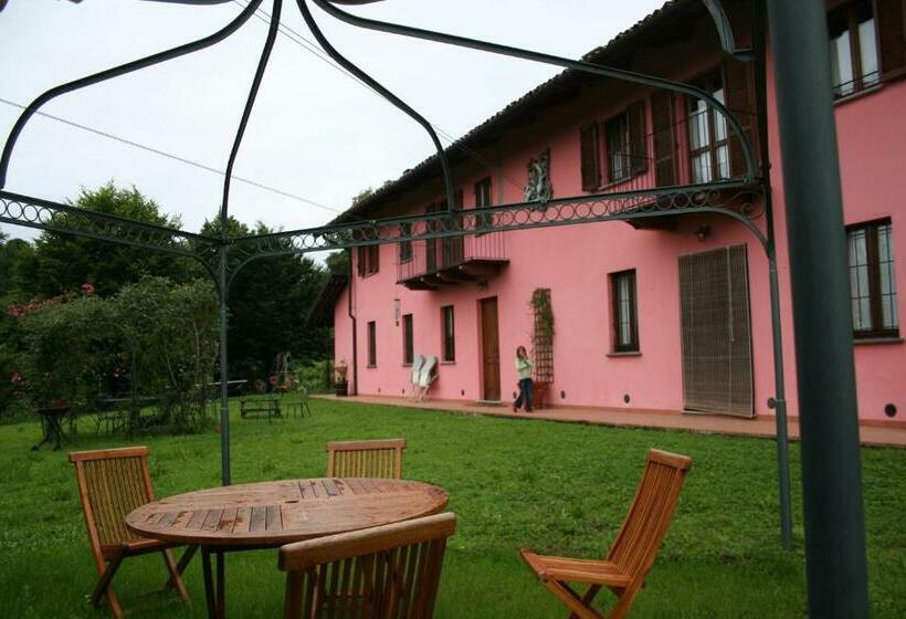 ベッドアンドブレックファースト Cascina Nel Bosco