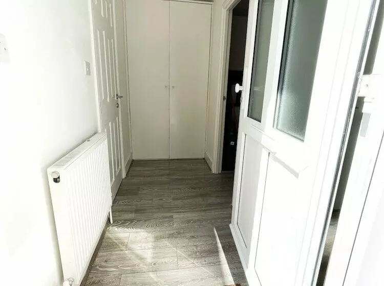 Immaculate 1 Bedroom Flat In Orpington