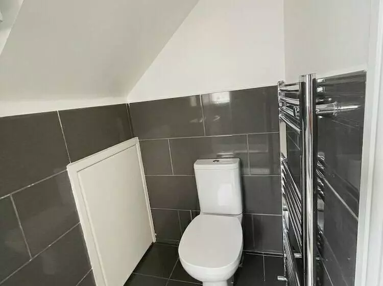 Immaculate 1 Bedroom Flat In Orpington