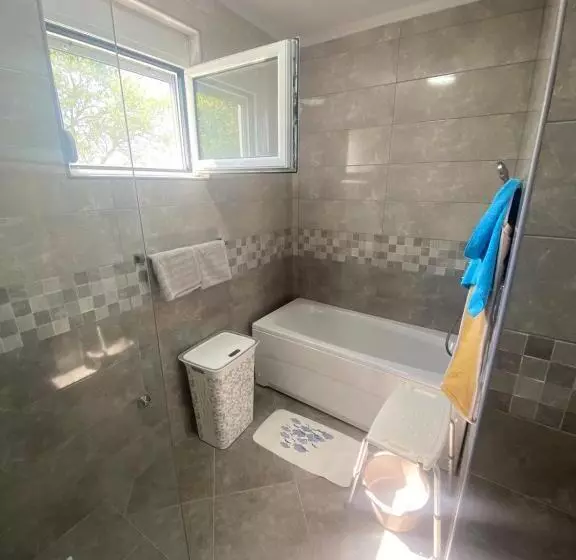 Apartman Elena