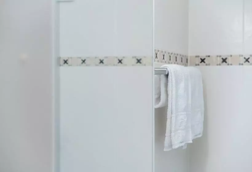 Minusio Apartment By Quokka 360   Bright And Modern Flat With Balcony