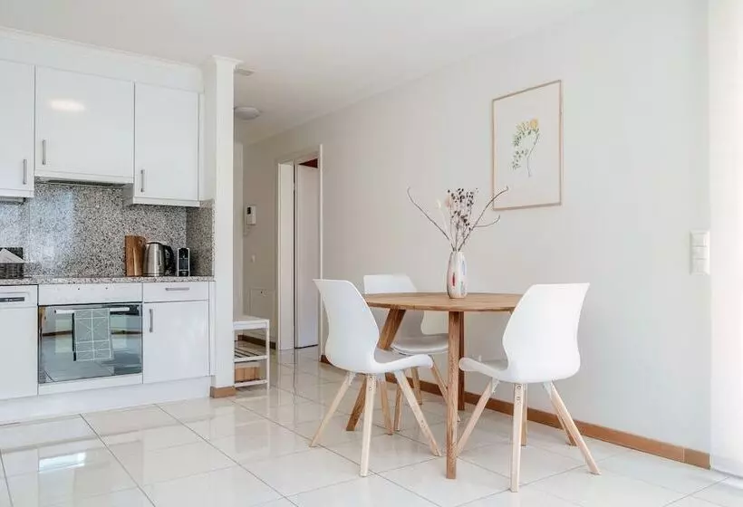 Minusio Apartment By Quokka 360   Bright And Modern Flat With Balcony