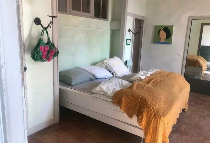 ペンション La Manufacture Royale