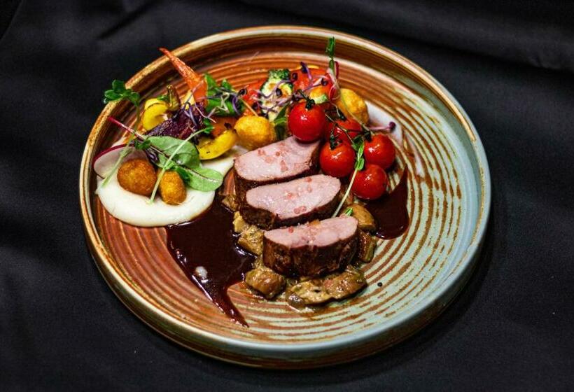 פנסיון Takler Kúria