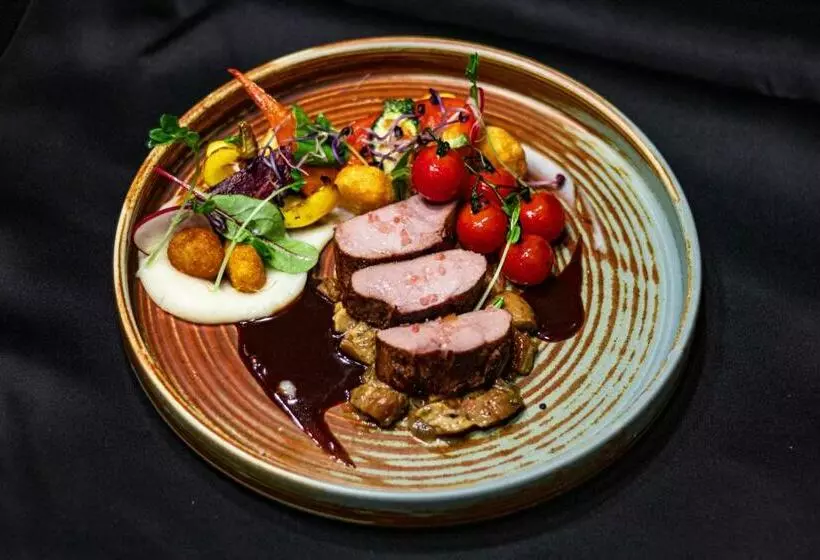 Majatalo Takler Kúria