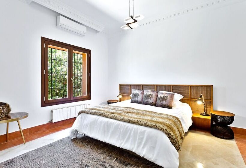 Yolo Spaces   Sotogrande   White House Villa