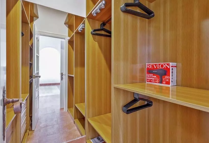 Yolo Spaces   Sotogrande   White House Villa