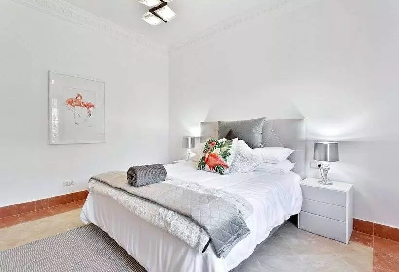 Yolo Spaces   Sotogrande   White House Villa