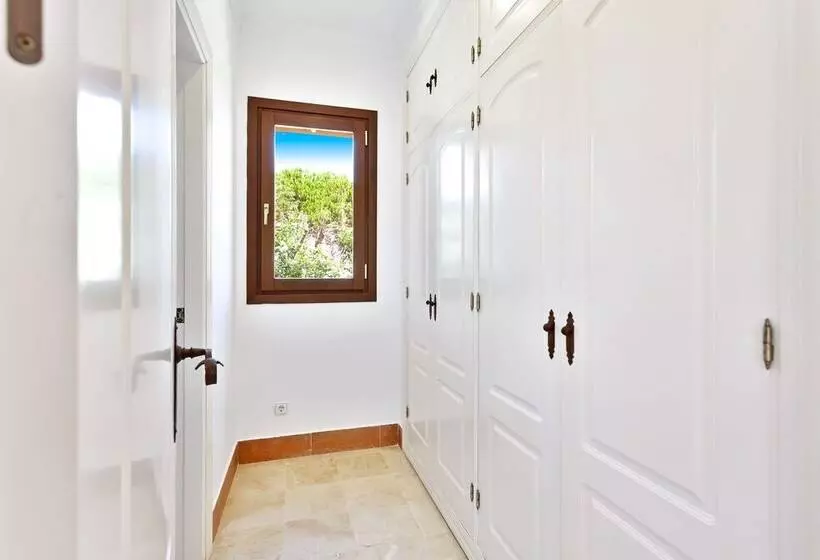 Yolo Spaces   Sotogrande   White House Villa