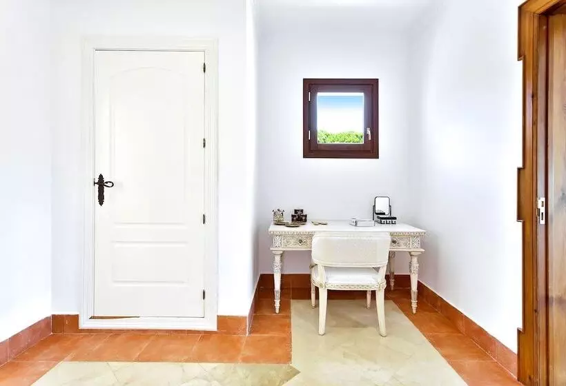 Yolo Spaces   Sotogrande   White House Villa