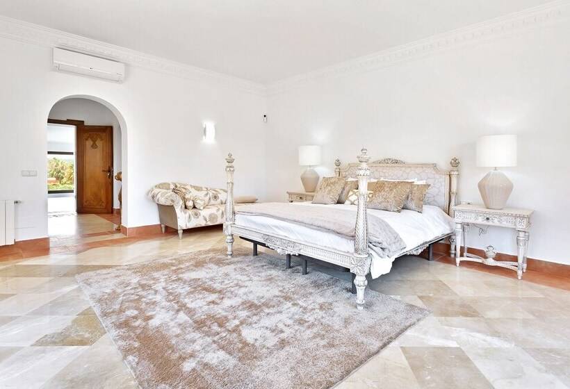 Yolo Spaces   Sotogrande   White House Villa