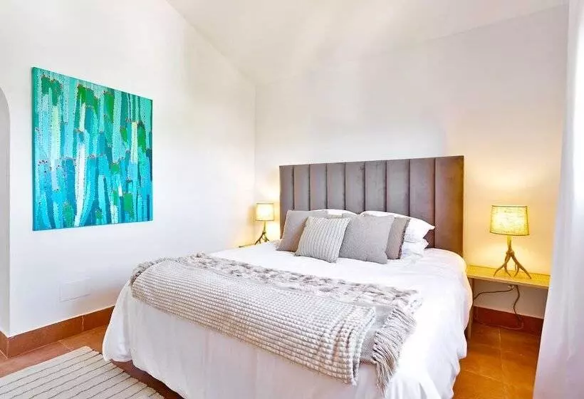 Yolo Spaces   Sotogrande   White House Villa