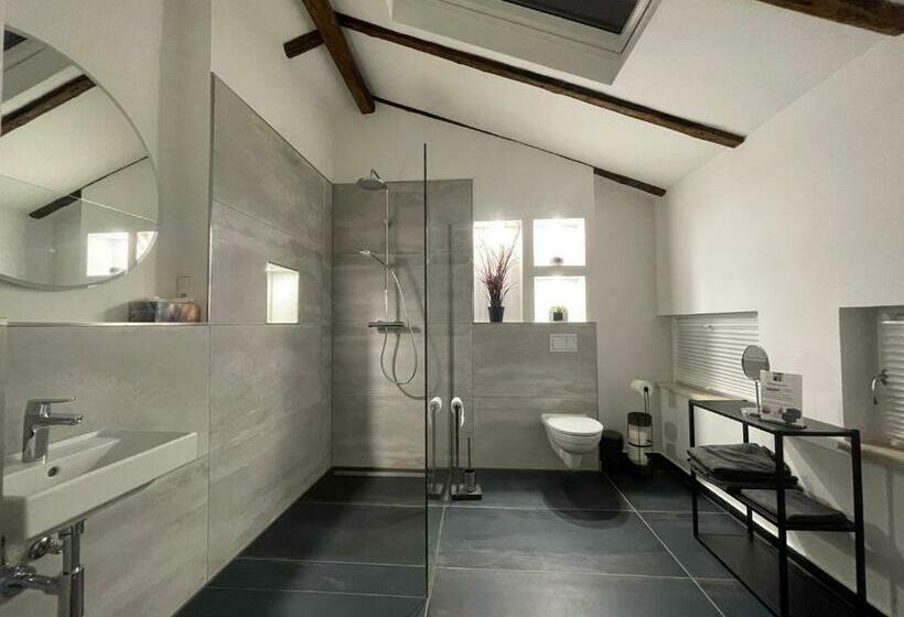 Gleis 13 The Loft Im Ehemaligen Lokschuppen