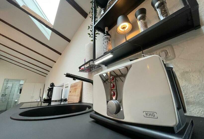 Gleis 13 The Loft Im Ehemaligen Lokschuppen