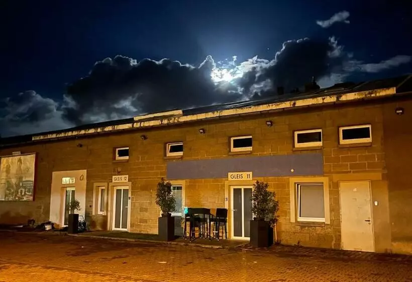 Gleis 13   The Loft Im Ehemaligen Lokschuppen