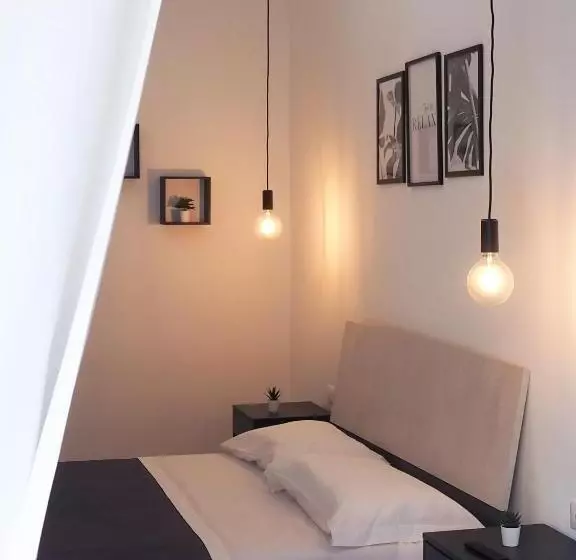 تختخواب و صبحانه Donpè