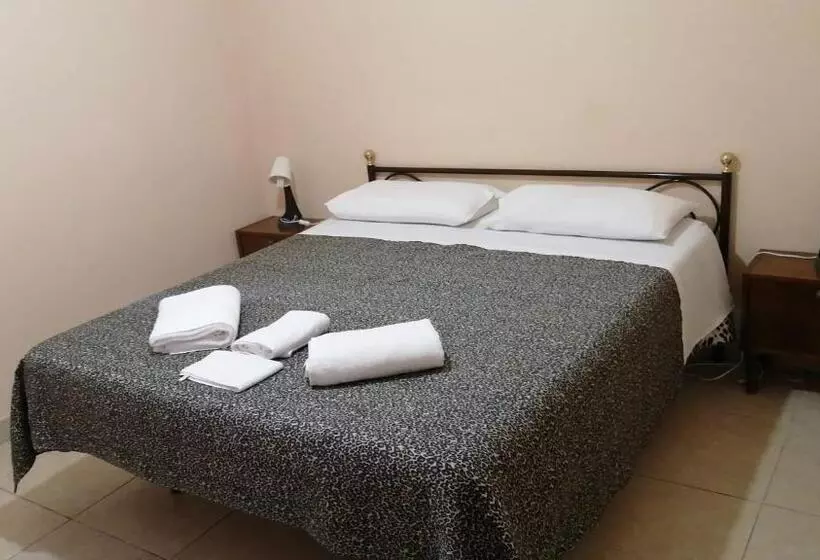 ベッドアンドブレックファースト Beds Ar Colle