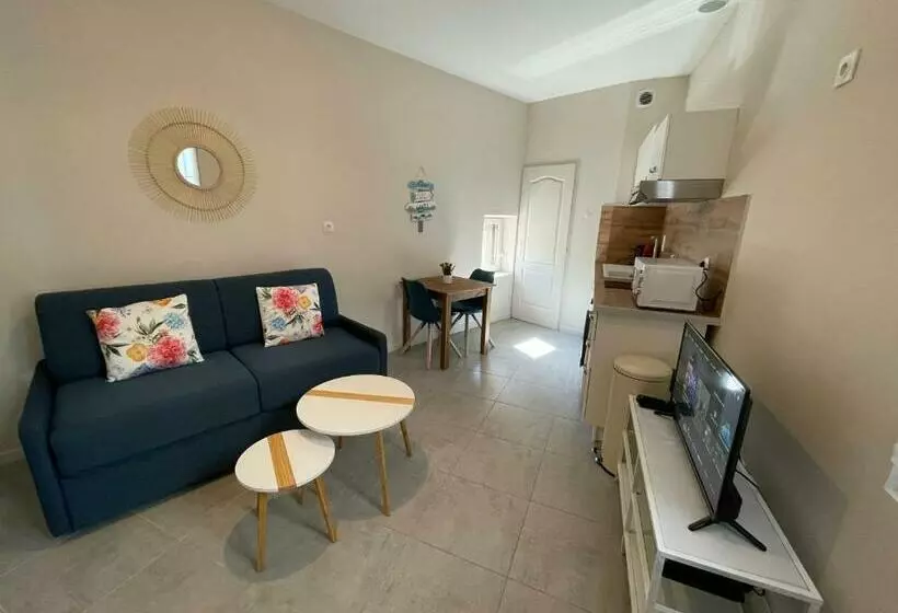 Studio Bien équipé à 2 Pas De La Gare