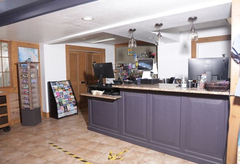 ホテル Marina Dunes Rv Resort