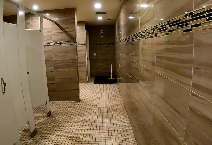 Hotelli Marina Dunes Rv Resort