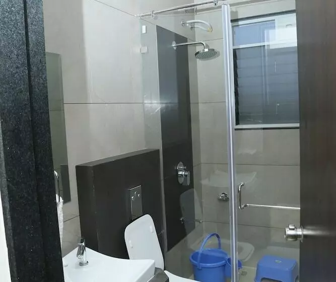 Hotelli Ruturaj Regency