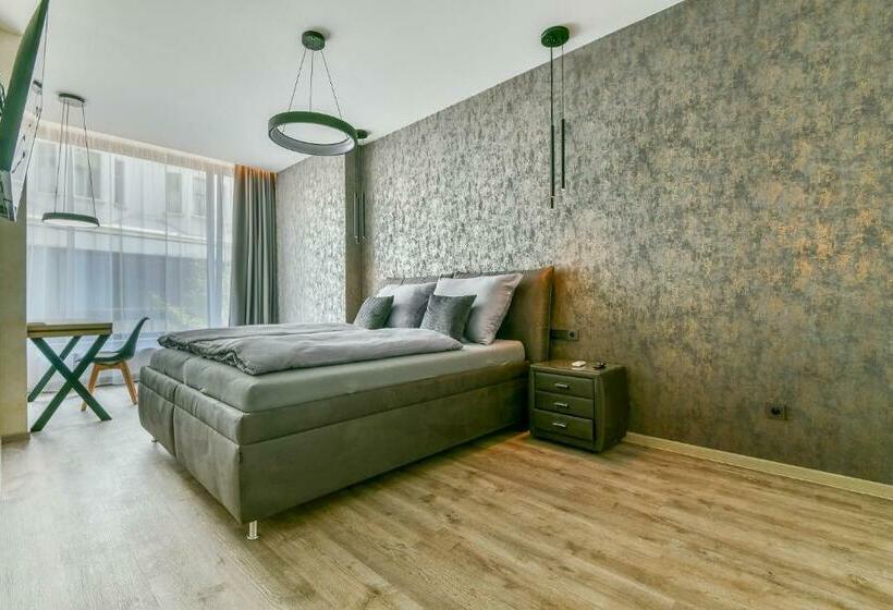 Szálloda Stračena City