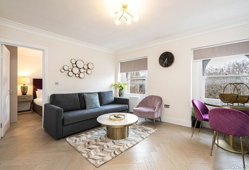 Modern Apartments Near Harrods And The Science Museum