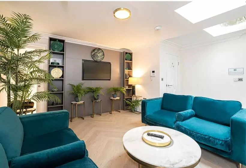 Modern Apartments Near Harrods And The Science Museum