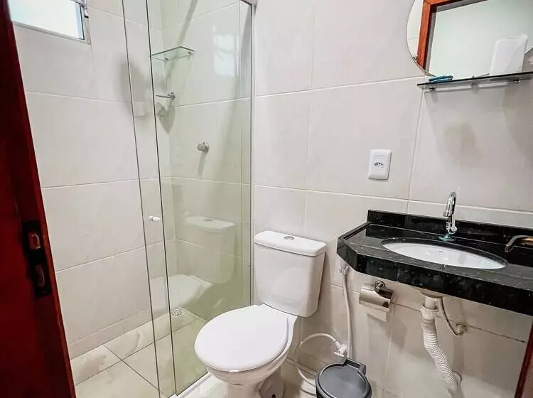 ペンション Pousada Serrana