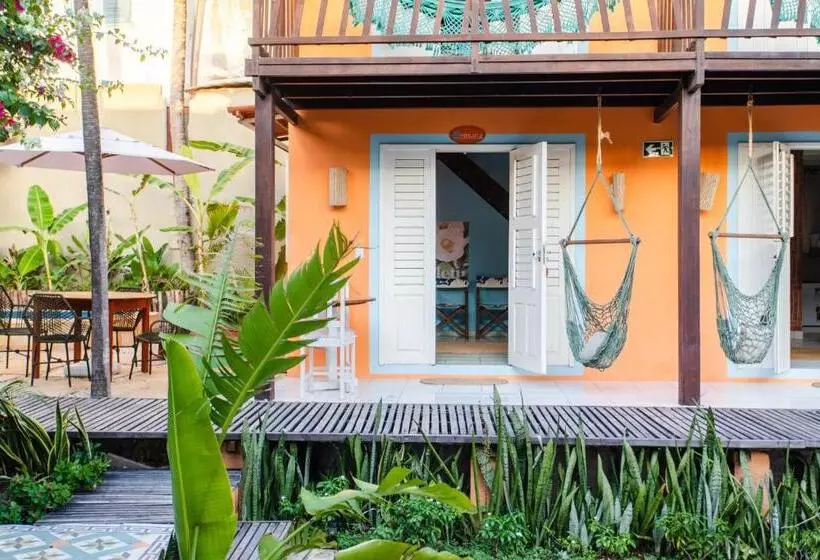 پانسیون Vila Charme