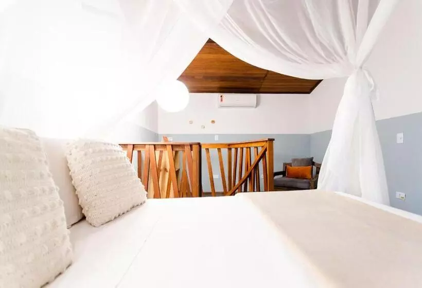 پانسیون Vila Charme