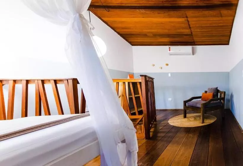 پانسیون Vila Charme