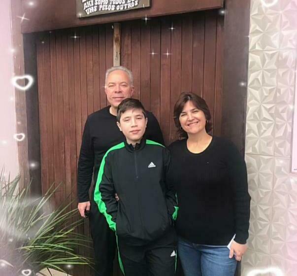 هتل Pousada Da Gi Suítes E Turismo