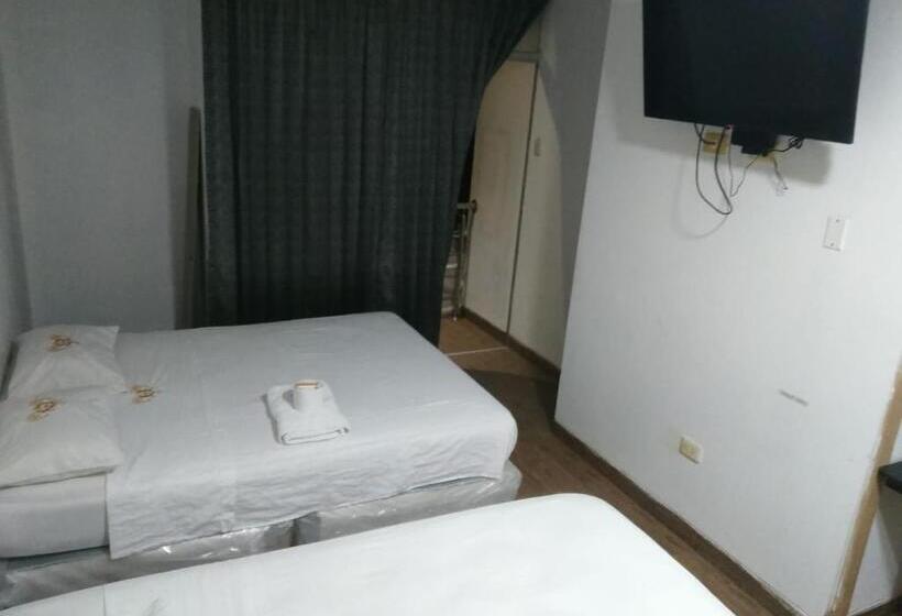 Отель Royal Olympic