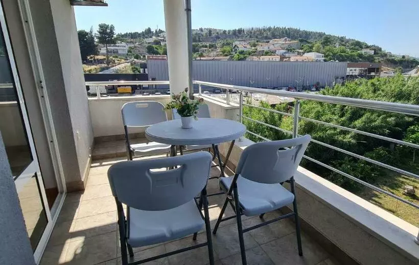 Meti Apartments