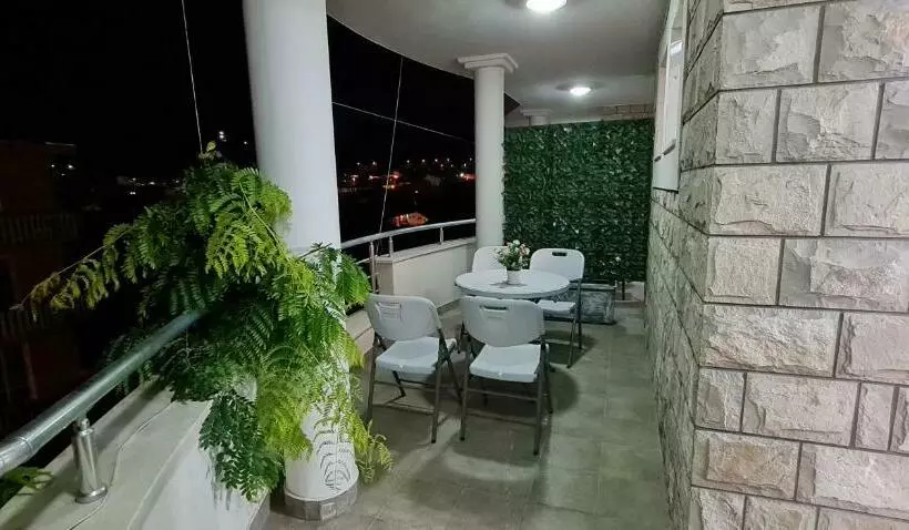 Meti Apartments