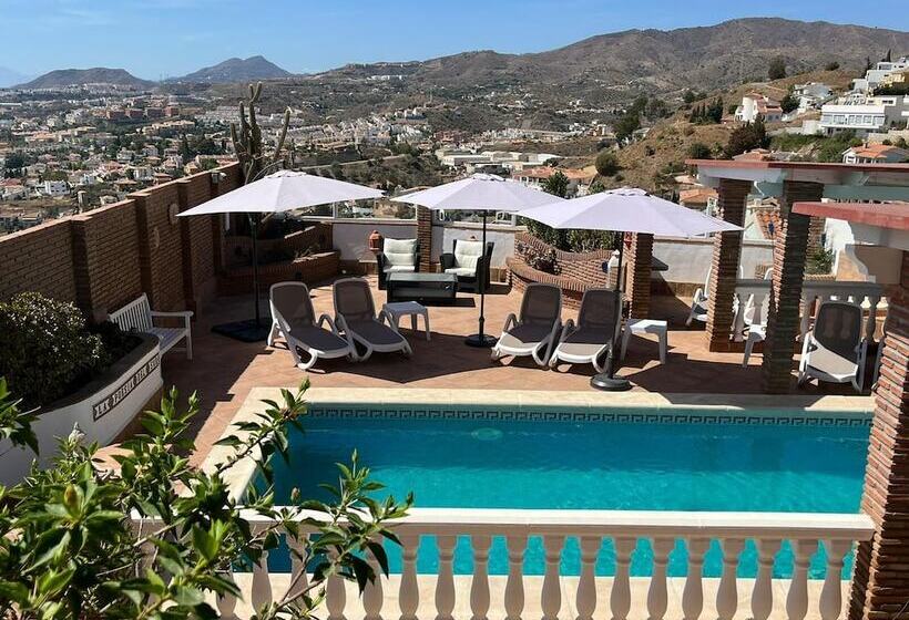 تختخواب و صبحانه Casa Hermosa