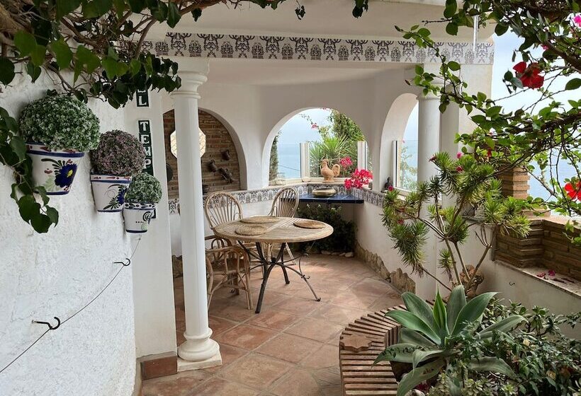 تختخواب و صبحانه Casa Hermosa