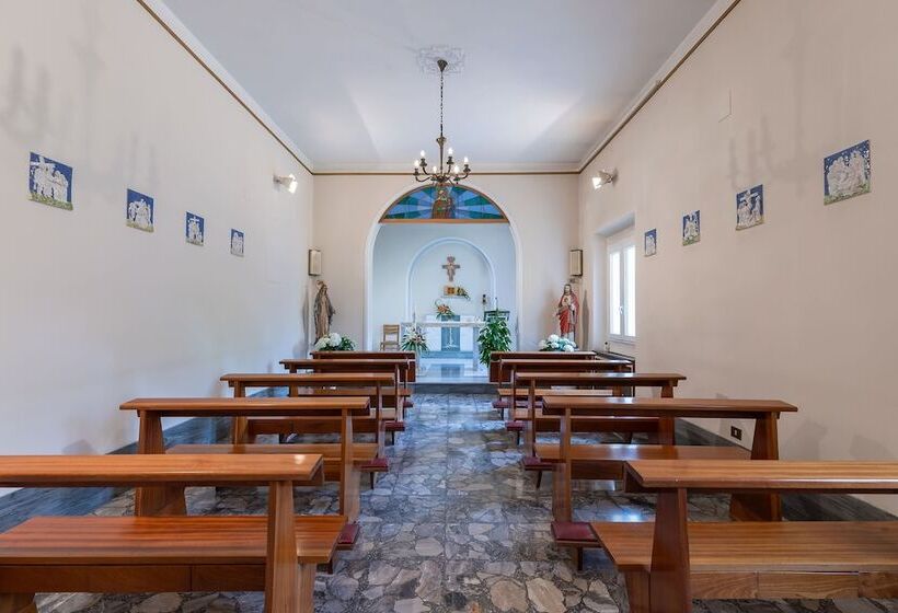 هتل Antica Dimora Sant Anna