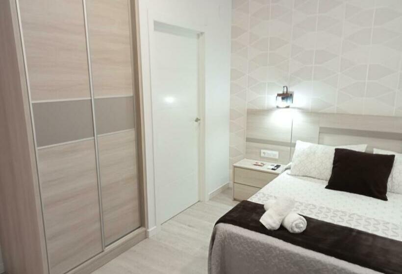 Majatalo Baixo A Lua Rooming